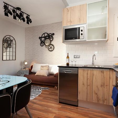 דירות ברצלונה Penthouse In Sagrada Familia מראה חיצוני תמונה