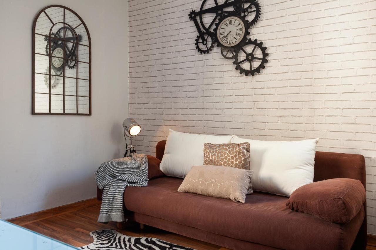 דירות ברצלונה Penthouse In Sagrada Familia מראה חיצוני תמונה